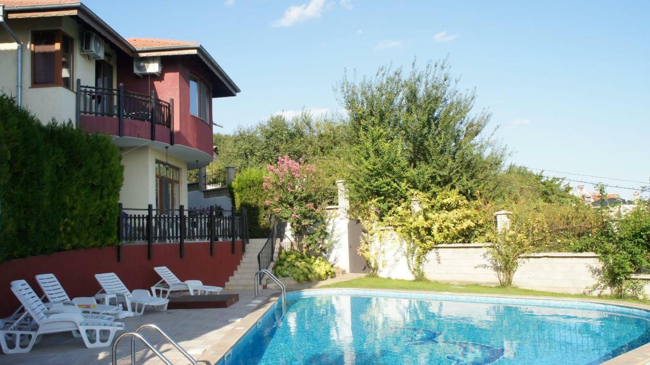 Summer Breeze Villa Balchik Bagian luar foto